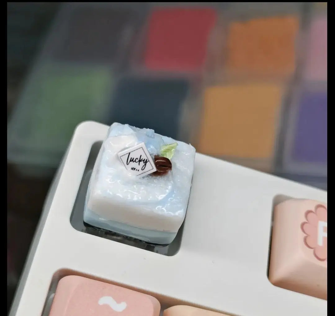 Original Cute Cake Keycap Kawaii Clay Keyboard Caps Custom Handmade Game Artistic Keycaps for Mechanical Keyboard Gift MX Switch